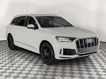 2023 Audi Q7 Premium 