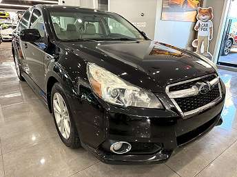 Black Subaru Legacy 2.5i Limited 2013