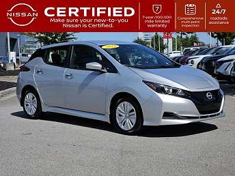 2023 Nissan Leaf S 