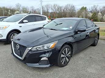 2021 Nissan Altima SV 
