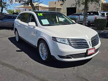 2018 Lincoln MKT Reserve 