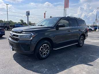 2022 Ford Expedition XLT 