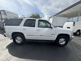 2002 GMC Yukon SLT 