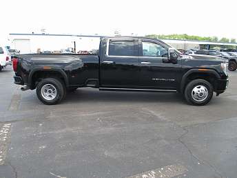 2023 GMC Sierra 3500HD Denali 