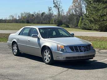 Cadillac DTS Sedan 2007