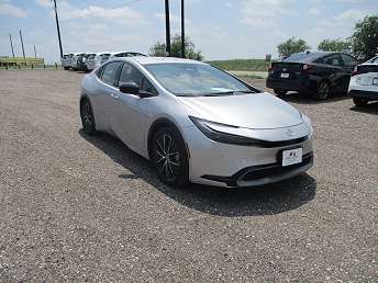 2023 Toyota Prius XLE 