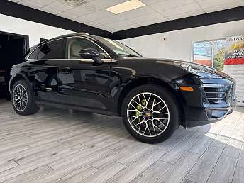 2015 Porsche Macan S 