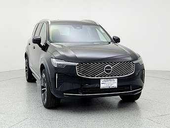 2025 Volvo XC90 B5 Plus 