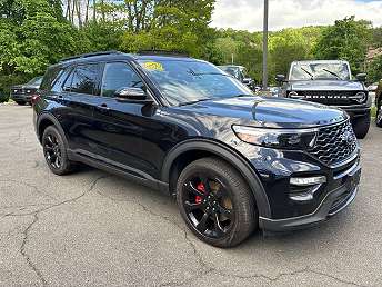 2023 Ford Explorer ST 