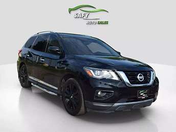 2017 Nissan Pathfinder Platinum 