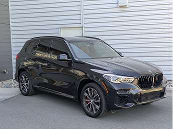 2022 BMW X5 M50i 