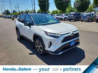 2025 Toyota RAV4 XSE 