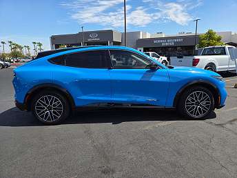 2024 Ford Mustang Mach-E Premium 
