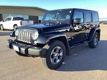 2017 Jeep Wrangler Sahara 