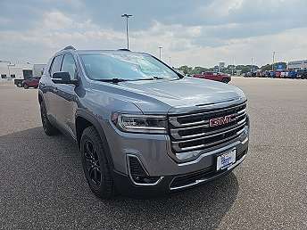2022 GMC Acadia AT4 