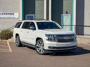 Chevrolet Suburban SUV 2016