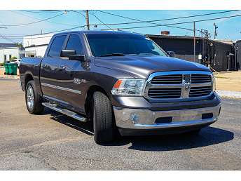 2016 Ram 1500 SLT 