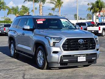 2023 Toyota Sequoia SR5 