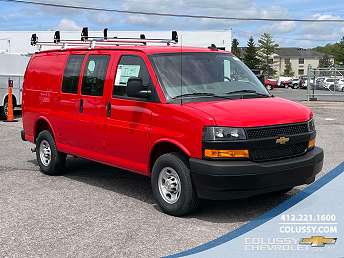 2025 Chevrolet Express 2500 
