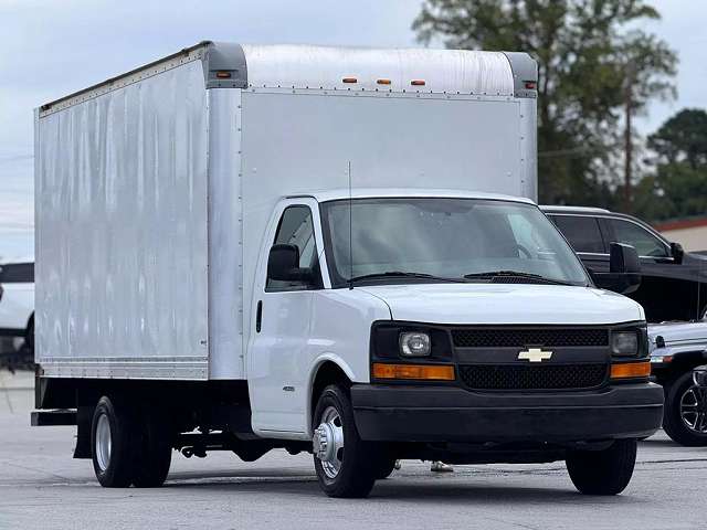 Chevy express 4500 box truck fashion