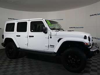 2022 Jeep Wrangler Sahara 