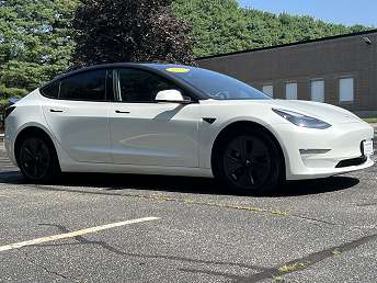 White Tesla Model 3 Sedan 2021