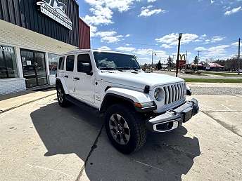 2019 Jeep Wrangler Sahara 