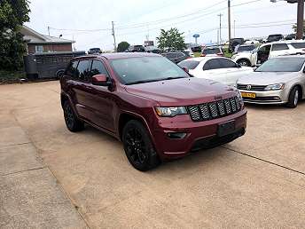 2020 Jeep Grand Cherokee Altitude 