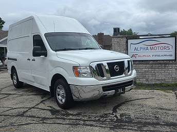 White Nissan NV 2500HD 2013