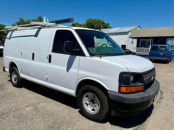 2017 Chevrolet Express 2500 