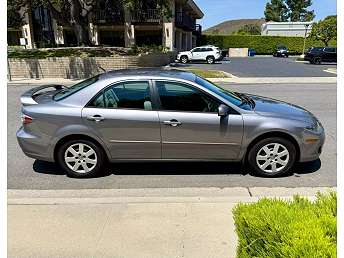 Gray Mazda Mazda6 i 2006
