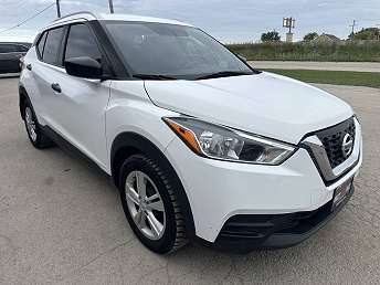 2019 Nissan Kicks S 