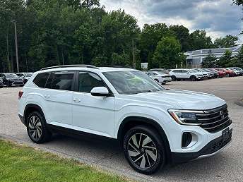 2024 Volkswagen Atlas SE 