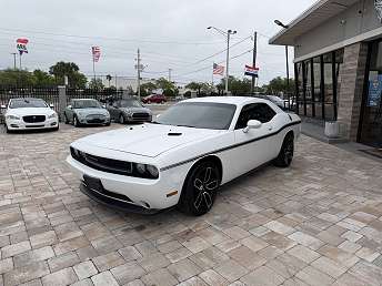 2014 Dodge Challenger SXT 