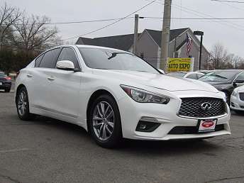 White Infiniti Q50 Sedan 2021