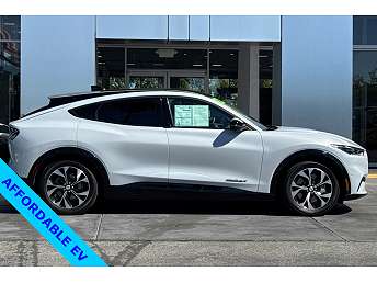 2022 Ford Mustang Mach-E Premium 