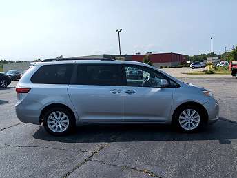2015 Toyota Sienna LE 