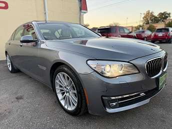 Black 7 Series Sedan 2014