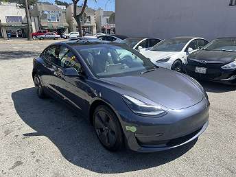 2023 Tesla Model 3 Standard Range 