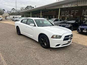 2011 Dodge Charger SE 