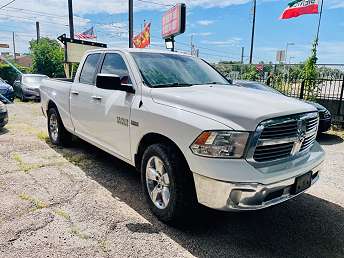 2016 Ram 1500 SLT 