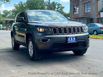 2019 Jeep Grand Cherokee Laredo 