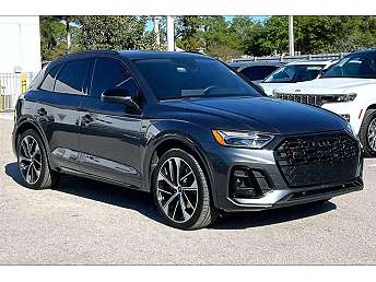 2023 Audi SQ5 Premium Plus 