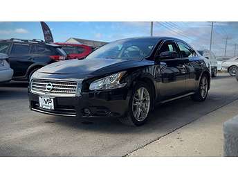 2010 Nissan Maxima S 