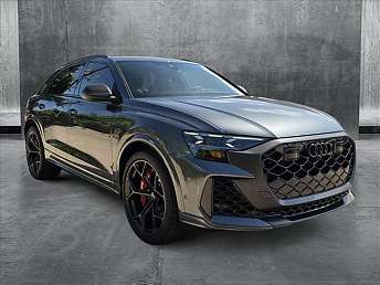 2025 Audi RS Q8 performance 