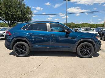 2023 Volkswagen Atlas SEL 