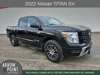 2022 Nissan Titan SV 