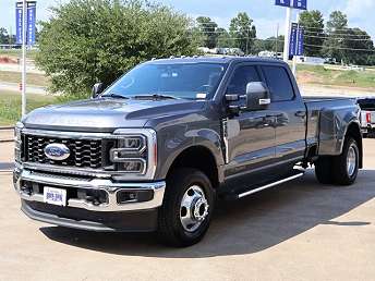 2023 Ford F-350 Lariat 