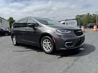 2022 Chrysler Pacifica Touring-L 