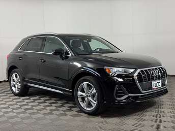 2023 Audi Q3 Premium Plus 